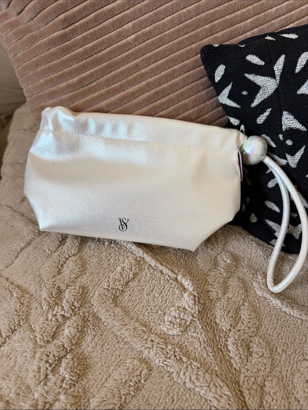 Victoria’s Secret Small Pearl-Accent Wristlet Clutch - Cream